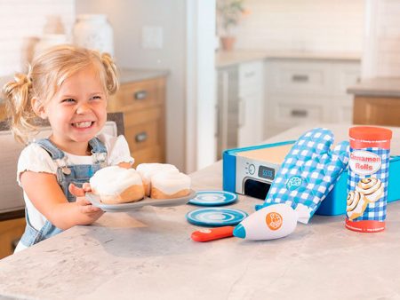 Fat Brain Toys Pretendables Cinnamon Roll Set For Sale