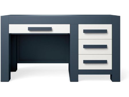 Romina Ventianni Desk Online now