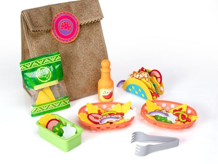 Fat Brain Toys Pretendables Nacho Set Fashion